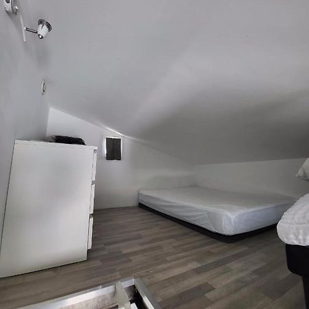 Apartament Studio Mezzanine Saint Bres. 20Min De Montpellier Zewnętrze zdjęcie